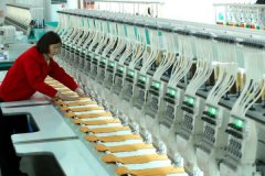 我们3光纤出产线全开