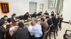 切实保障人平易近群众“舌尖上的”